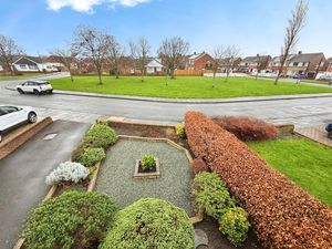 Photo 11- click for photo gallery